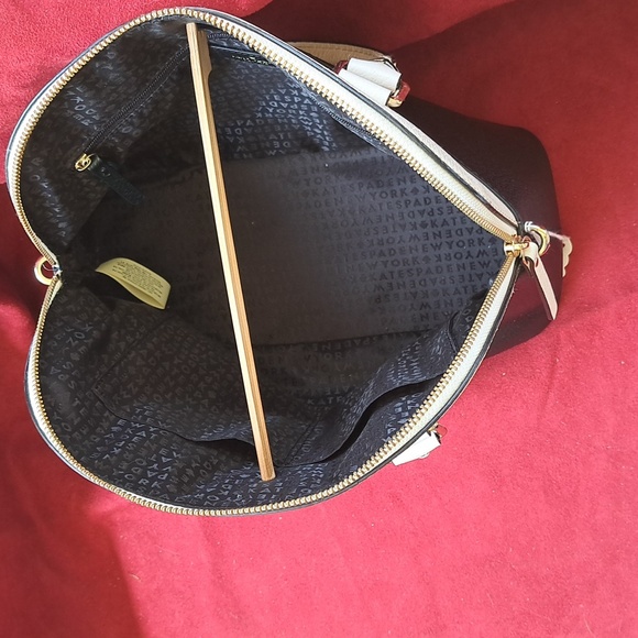 SOLD Kate Spade Soft White/ Black Pebble Leather Satchel/Crossbody EC - Picture 14 of 16